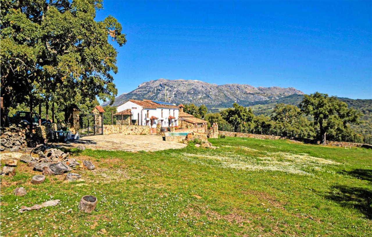 Lovely Home In Cortes De La Frontera With Kitchen Экстерьер фото