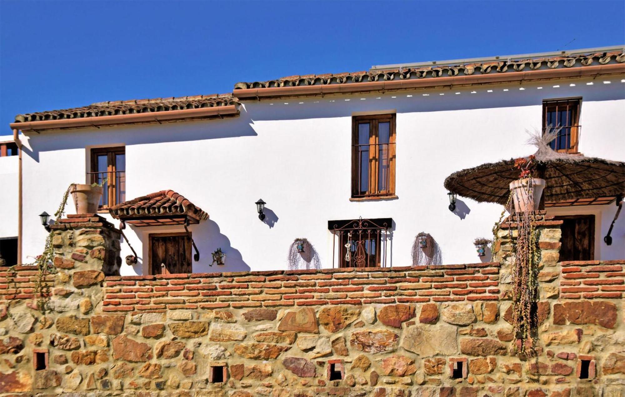 Lovely Home In Cortes De La Frontera With Kitchen Экстерьер фото